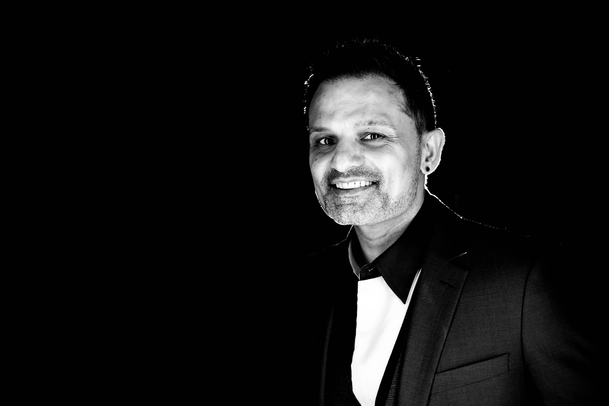 Export x3 Headshot  06481 Dez 01 2019 Headshots 2019  Miro Nicole Nadine 2